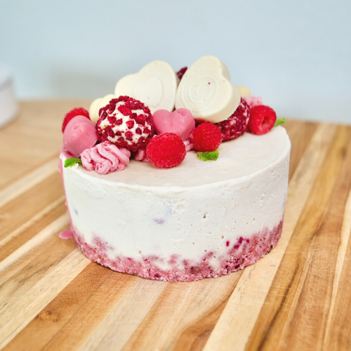 White Chocolate Raspberry Cake